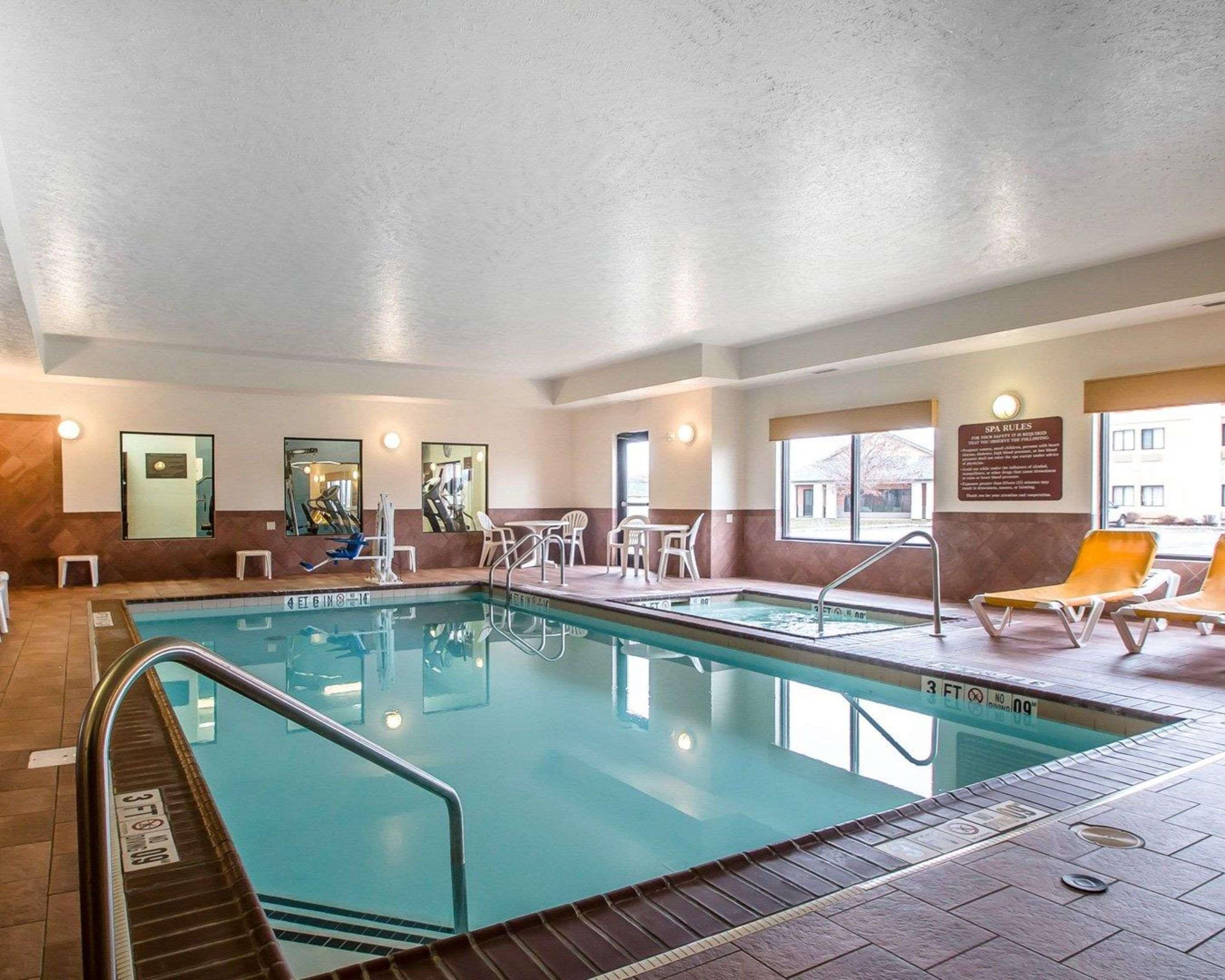 Comfort Suites Merrillville Near Us 30 מראה חיצוני תמונה